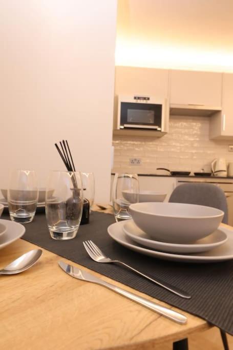 Riverside Serviced Apartments London Exterior foto